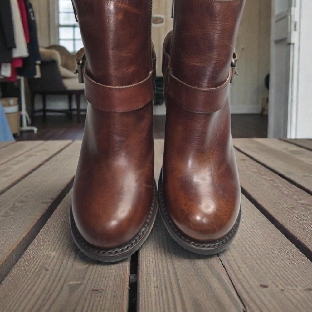 Freebird Cognac Size 10 - Picture 4 of 7
